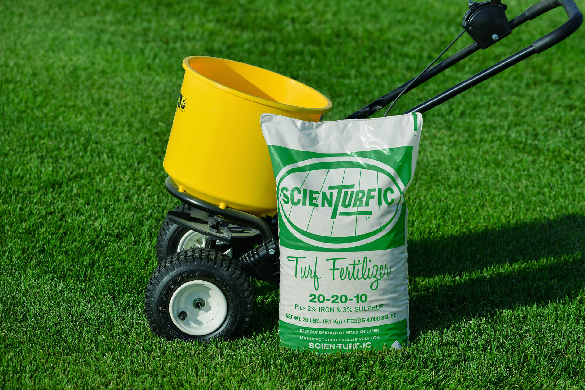 how-to-fertilize-your-new-lawn-new-lawn-sod-resources-scienturfic-sod